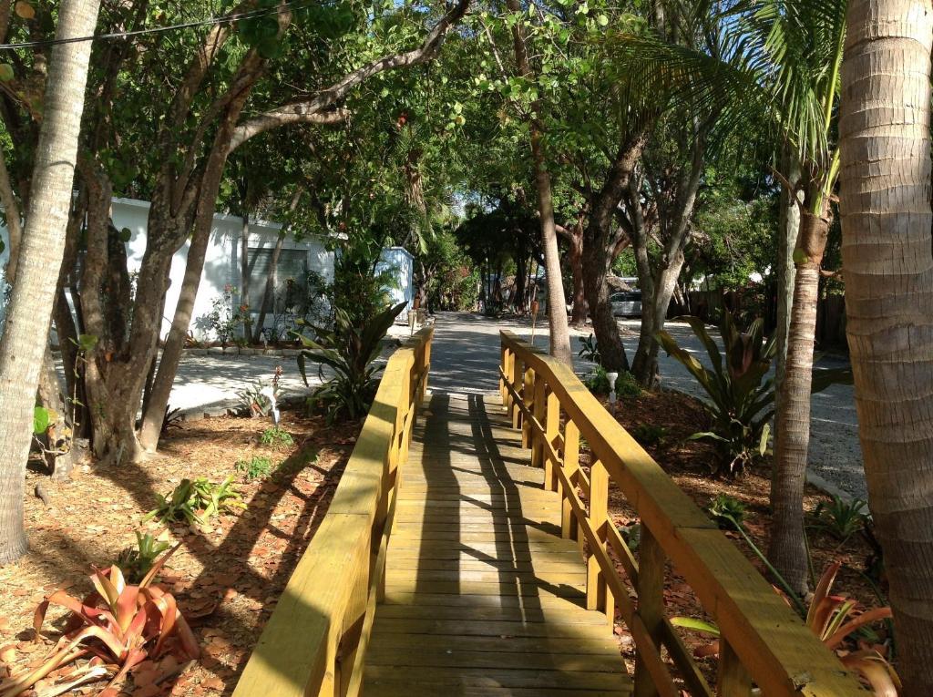 Seafarer Key Largo Resort And Beach ภายนอก รูปภาพ